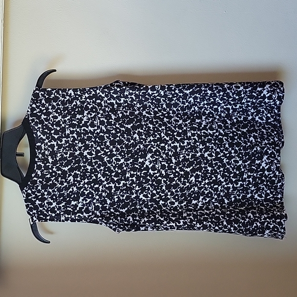 Sleeveless Tommy Hilfiger Blouse - Picture 6 of 7